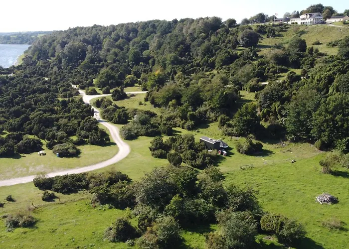 Bramslev Bakker Naturhotel * Хобро