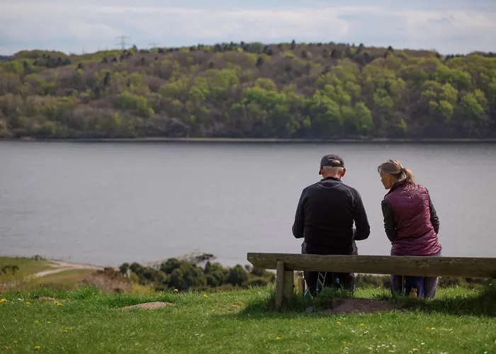 Bramslev Bakker Naturhotel Кемпинг Хобро