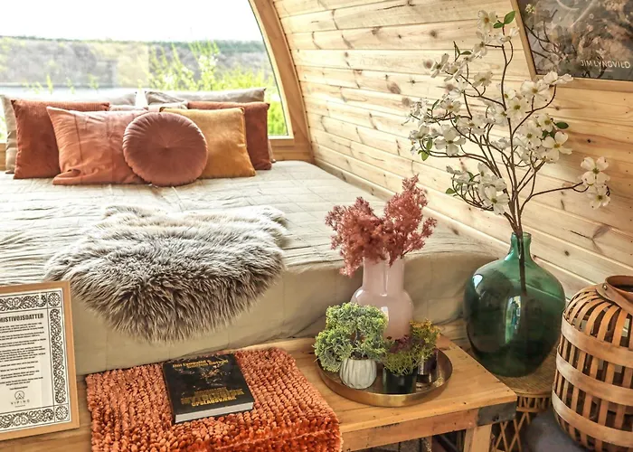 Bramslev Bakker Naturhotel Кемпинг Хобро