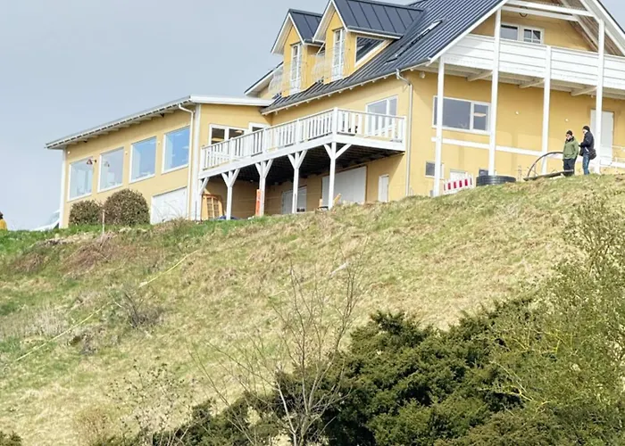 Bramslev Bakker Naturhotel * Хобро